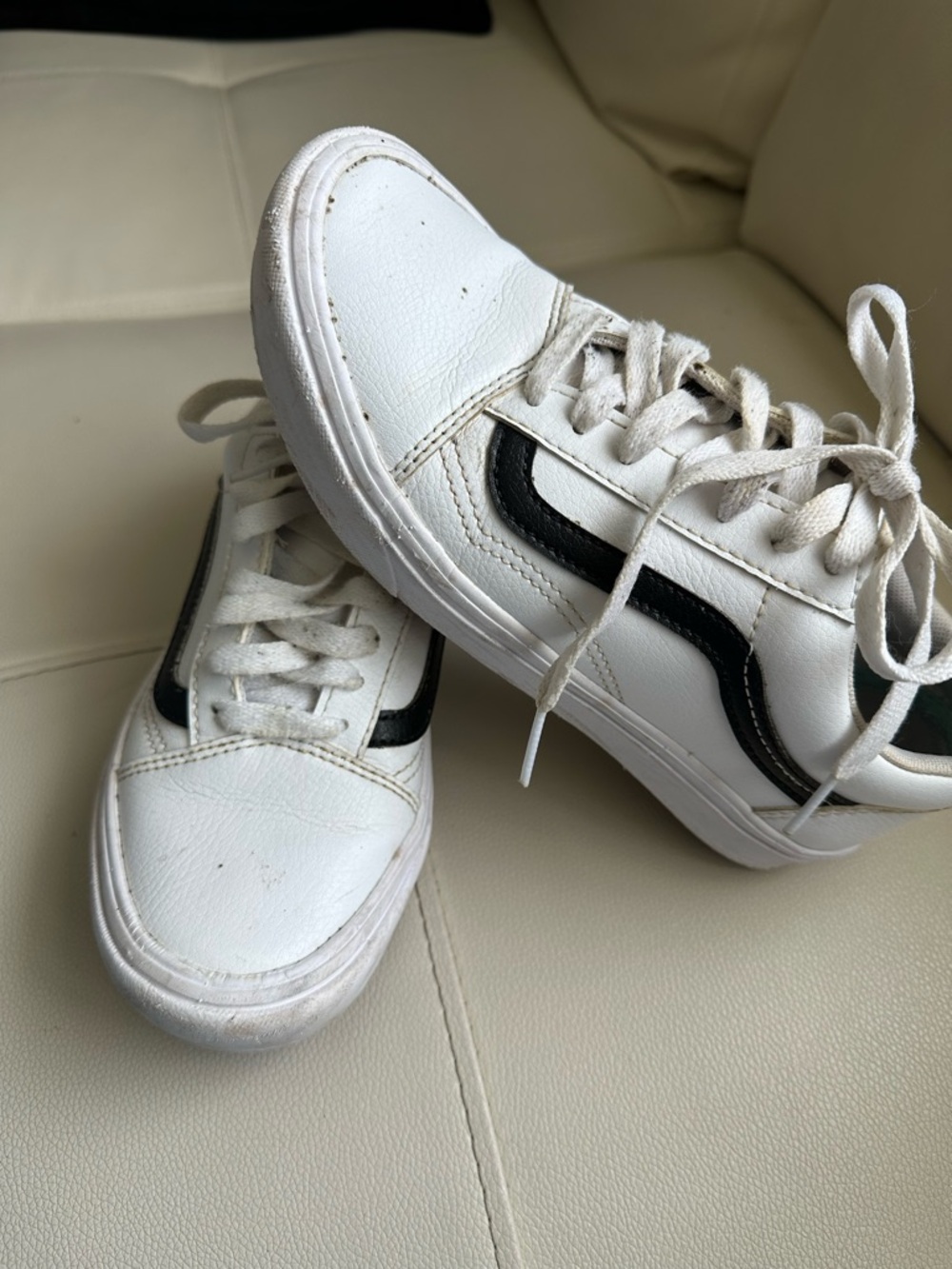 Vans Old Skool ComfyCush Size 4.5 Men/6 Woman White/Black Unisex